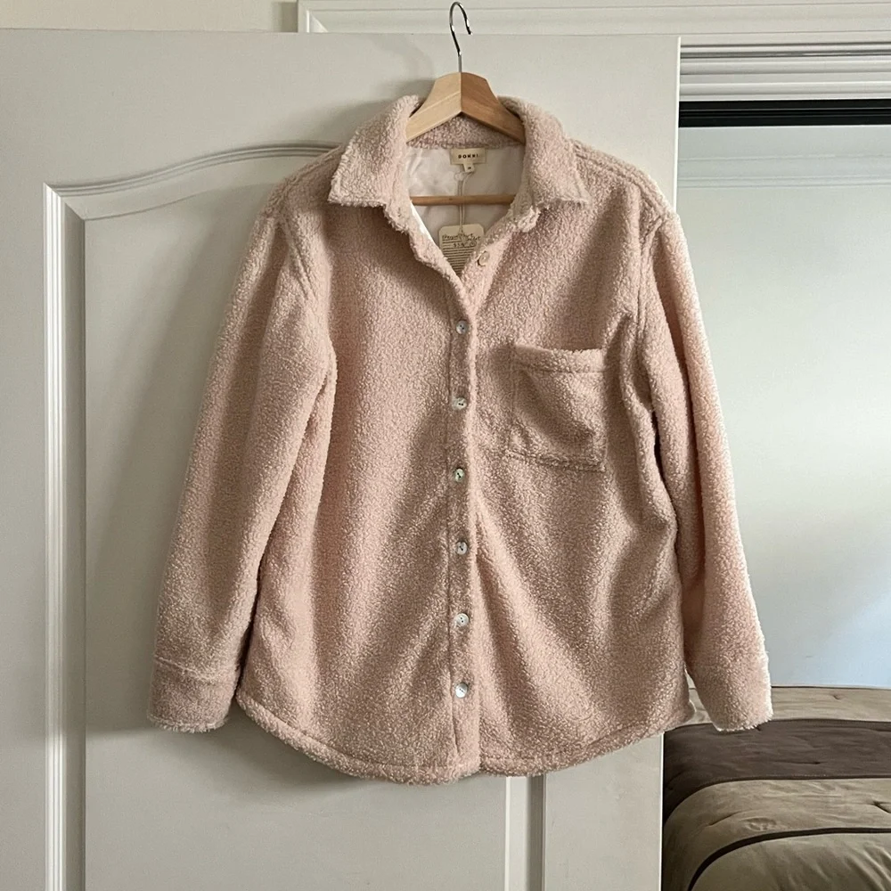 DONNI NWT XS Sherpa Button Down Shacket Shirt Jacket - Picture 4 of 10